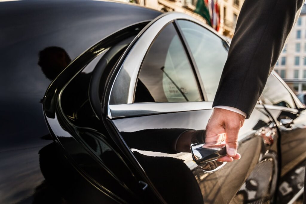 Chauffeur Limo Service Houston – On the Road in Luxury